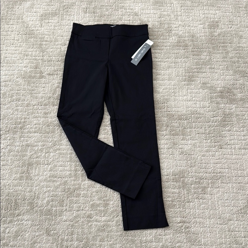 NWT. Margaret M, Black Slimming Pull on Petite Pants, size XSP, SP